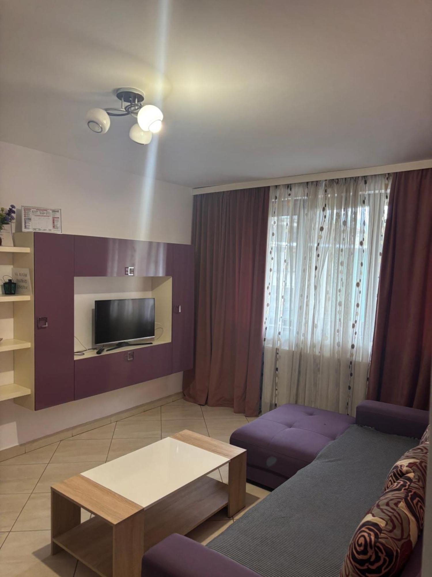 KM 0 Residence Piatra Neamţ Exterior foto